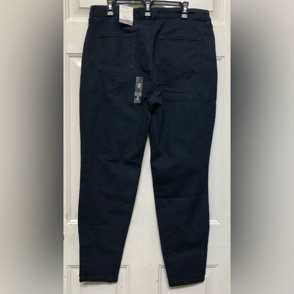 STYLE & CO. WOMEN'S JEANS CURVY SKINNY LEG RINSE WASH NEW MID RISE TUMMY CONTROL - Picture 7 of 14